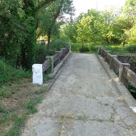 Harry's Retreat Casă la țară *